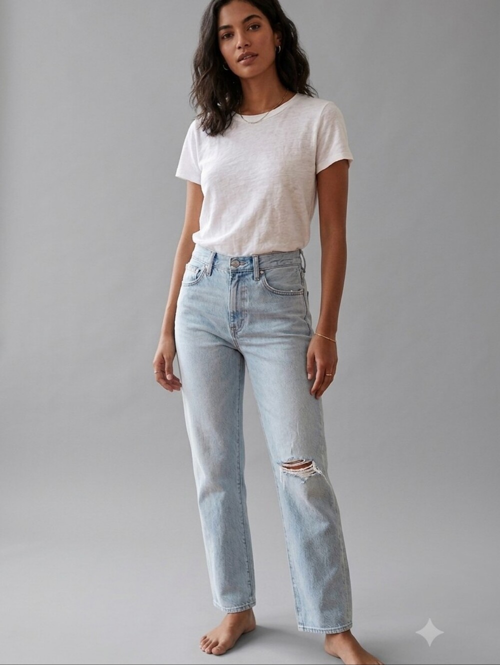 Madewell Straight Crop Jeans in Light Wash Distressed Blue - Size 27P